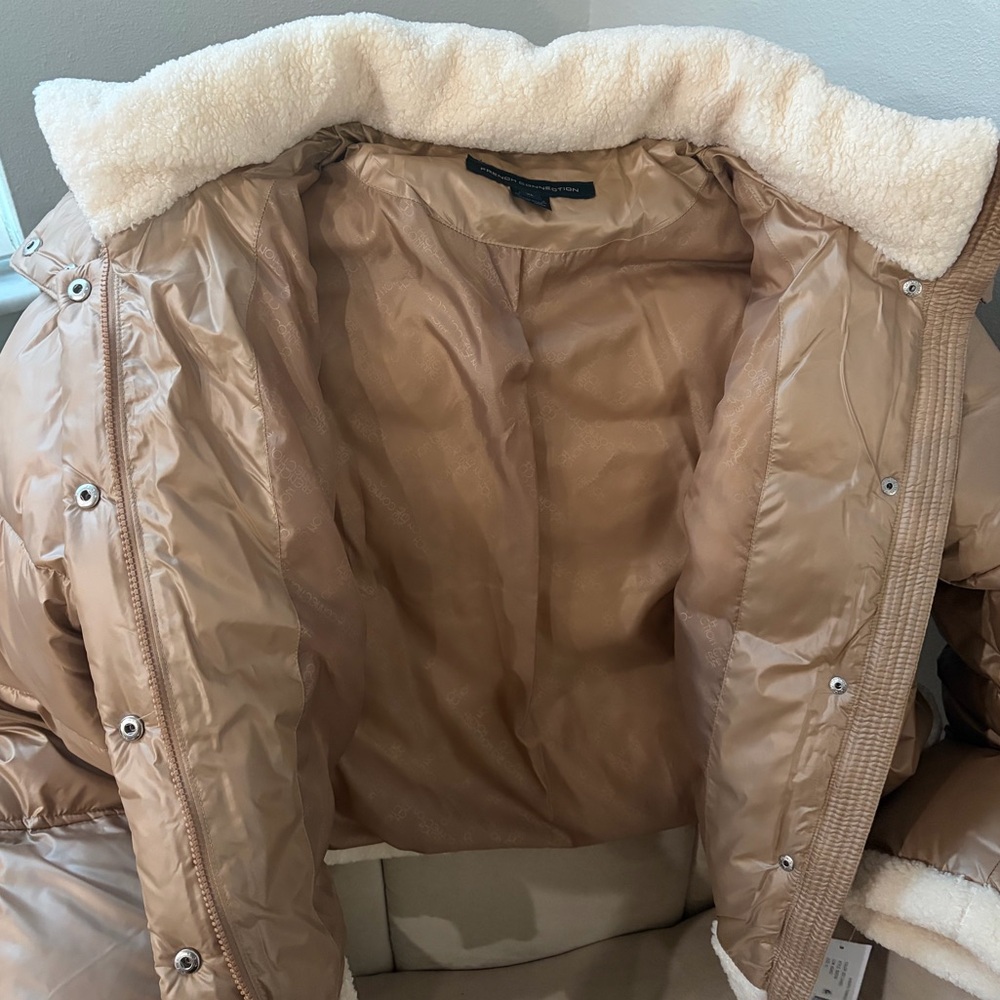 NWT French Connection Camel/Brown Sherpa Trim Puffer Coat in Women's Size XL - Picture 6 of 11